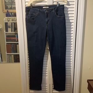Levi’s Classic Mid Rise Skinny Jeans